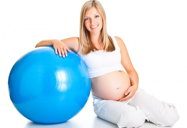 Pilates in gravidanza: esercizi, controindicazioni e benefici